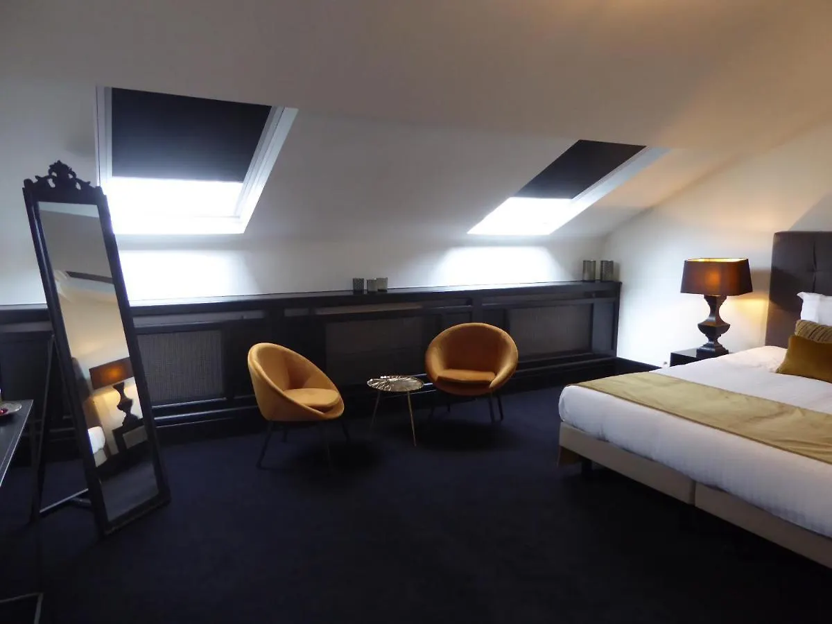 B In Antwerp Bed & Breakfast