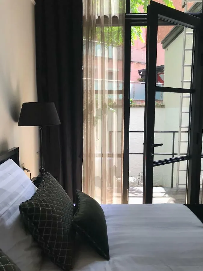 **  B In Antwerp Bed & Breakfast Belgium