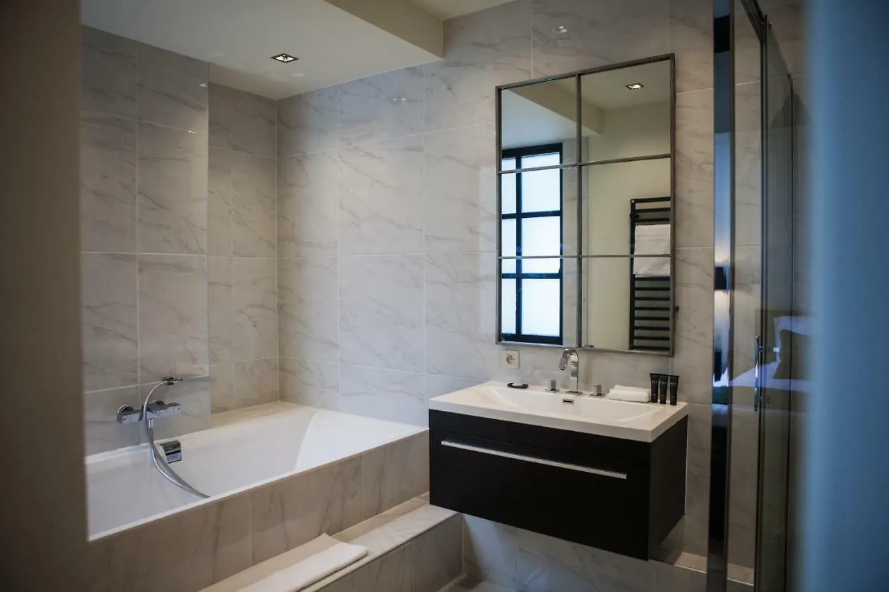 B In Antwerp Bed & Breakfast