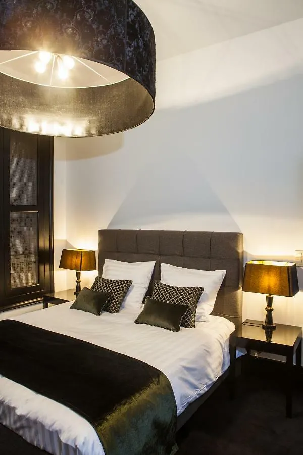 B In Antwerp Bed & Breakfast 2*,