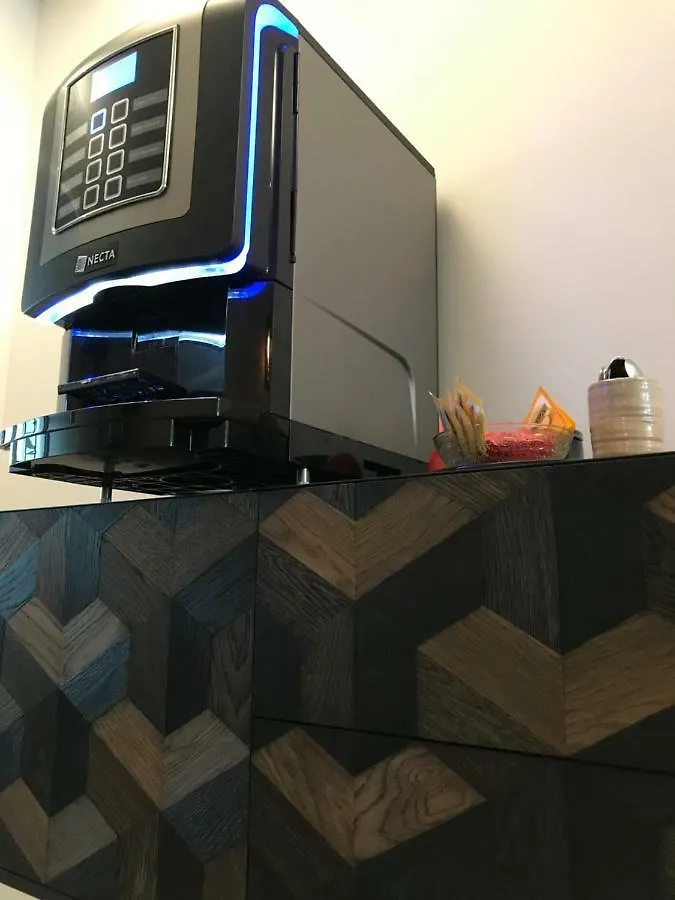 B In Antwerp Bed & Breakfast